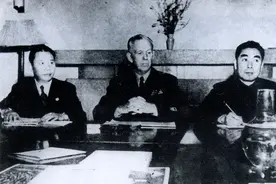 冷战热斗︱第一次柏林危机与中国的关联图片