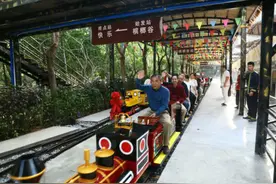 海南首个空中小火车体验项目在槟榔谷投入运营图片