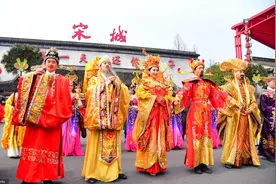 暖心宋城创新高图片