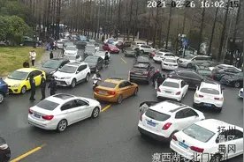 扬州旅游警察大队：给拥堵道路按下“一键清除”，营造文明安全旅游环境图片