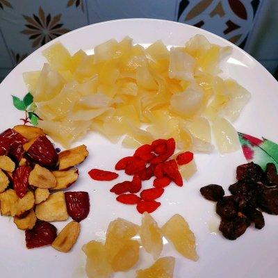 花胶放牛奶泡发 2026年花胶泡牛奶的做法 花胶放牛奶泡发 2026年花胶泡牛奶的做法