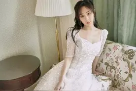 杨紫被粉丝喊老婆后搞笑回复：别乱叫，我还没结婚呢图片