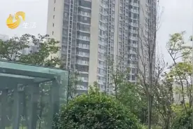 房子被抵押，业主不知情！青岛一小区只交首付就能拿钥匙 业主：这房不敢住图片