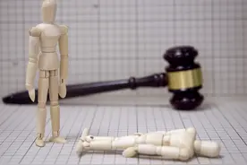 在凶手行凶之前干预，打伤打死凶手，算见义勇为吗，算正当防卫吗？图片