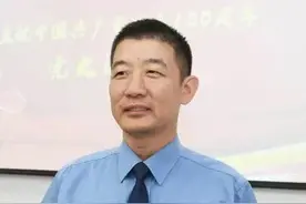 【建党百年】诵读红色经典 献礼百年华诞图片