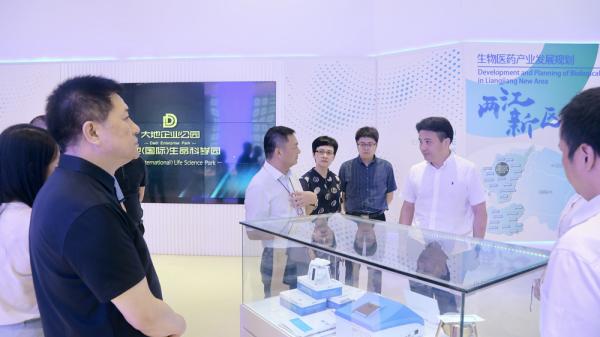 董毓民率队赴济南、成都、重庆招商考察