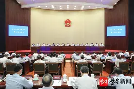 江苏拟立法规定：用弹弓破坏接触网最高可罚5万元图片