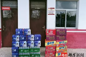 村干部防疫辛苦 好心人悄悄留下物资转身离去图片