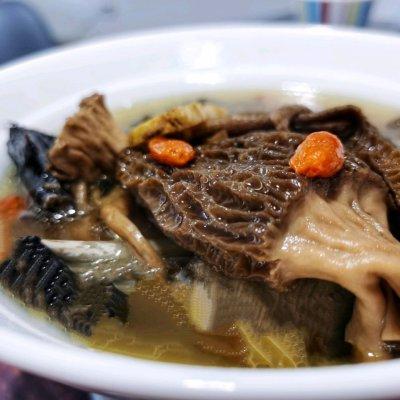 瑶柱花胶羊肚菌煲鸡 2026年羊肚菌花胶瑶柱炖鸡好处