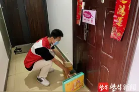 “00后”的抗“疫”故事图片