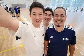 安然执法5人制世界杯 为中国足球裁判争光图片