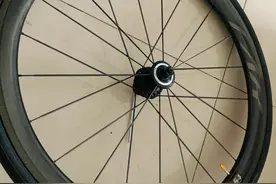 方远S4轮组更换陶瓷轴承图片