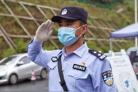 心疼又温暖！一篇战疫民警的“流水账”图片