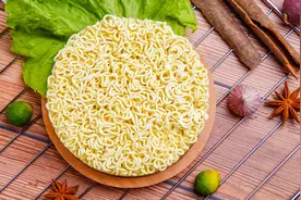 长期食用方便面对身体有什么影响？图片