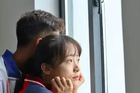 高二陪读妈妈自述：培训班语数外3科，让我寒假准备10万补课费图片