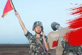 炮长罗阳：和火炮“日久生情”图片