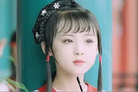 大龄演员别再装嫩了！让这8位小演员告诉你，娱乐圈根本不缺少女图片