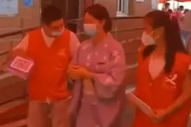 厦门一酒店回应女子穿和服做核酸检测被劝返：员工违规穿工作服外出图片