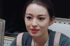 吉娜真放得开，竟敢挑战现场卸妆，看到素颜后，网友：心疼郎朗图片