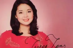 1995年邓丽君离世，脸上惊现巴掌印，25年后，钟南山道出真相图片