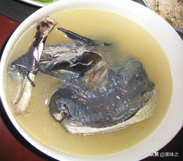 花胶乌鸡汤做法大全 花胶乌鸡汤做法大全视频