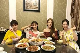周淑怡Cos图片