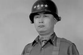 得知志愿军师长是自己的原上级后，韩国名将连夜率手下逃跑图片