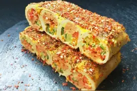巨好吃的火爆美食—抱蛋菜卷！你确定不试试？图片