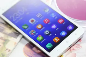 华为手机小技巧，步数直接显示在屏幕，比微信准确和方便多了