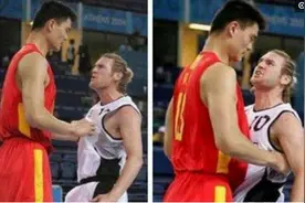 姚明最霸气的4张照片，单手隔扣大本，单场盖帽奥尼尔5次图片