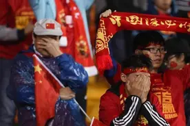历史上的今天：89年国足遭遇两个“黑色三分钟”图片