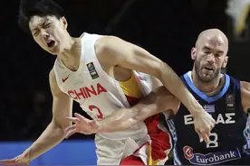 2战40分！国外媒体如何评价胡明轩的表现？指出了2个优点图片