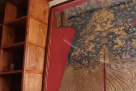 “黑老大”真实生活刷爆热搜，网友看傻：电视剧都不敢这么拍！图片