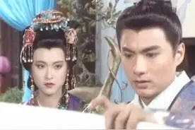 林俊贤26岁长女晒照，身高1米8五官精致，20岁儿子没爸爸帅图片