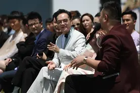 1987年少东家当总裁，温州老板钱金波的红蜻蜓一飞就是25年图片