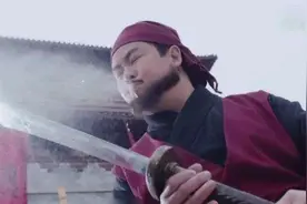 古代刽子手砍头前，为何往刀上喷一口白酒？其实里面另有缘由图片