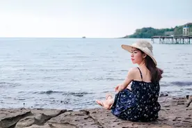 征服中年女人的有效办法：一冷一热一糊涂图片