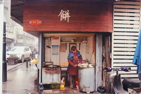 说话见人品，低谷见人性，金钱见人心图片