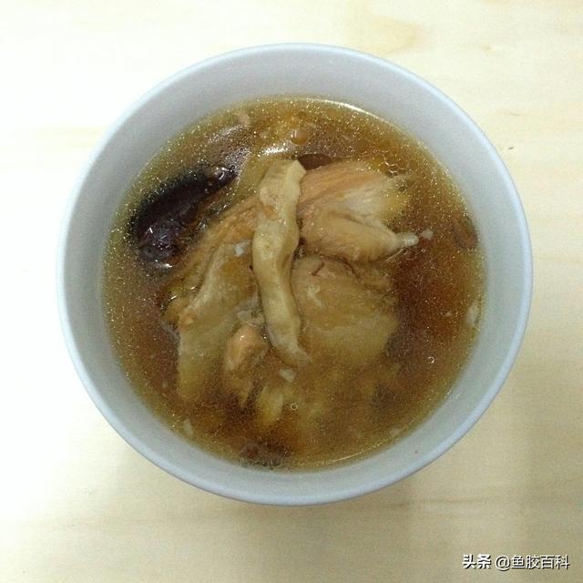 猪骨红萝卜玉米煲花胶 2025年红萝卜玉米花胶排骨汤的做法