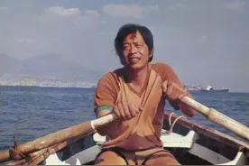 王小波《黄金时代》：赤裸的情欲，扯开荒诞现实与人性的遮羞布图片