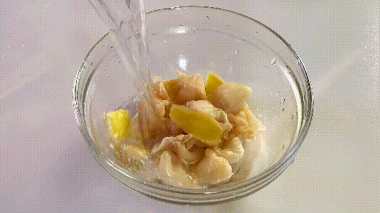 花胶燕窝炖牛奶的功效与作用 2026年花胶燕窝炖牛奶的功效与作用是什么