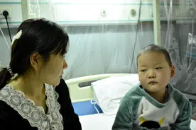 妈妈把6岁儿子送回老家两天，就接到婆婆电话：快回来孙子得病了图片