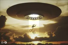 小说：就算你是怪物，你也不能打碎我女朋友给我买的电脑！图片