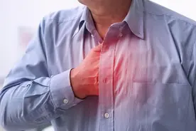 右胸上方隐隐作痛，是肺结节恶化了？提醒：或许可能是这6种情况图片