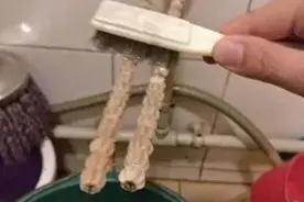用“苦楝子”做手串，虽然过程很痛苦，成品却是你想象不到的结果图片
