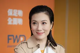 51岁张可颐受访谈感情，无悔三段恋情失败告终，不介意单身无后图片