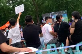 54只警犬找到新家，竞拍者来自山东、广州、河北等图片