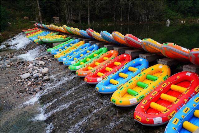 河北保定好风景，山林间的绿野仙踪，露营、房车、漂流，炫酷好玩