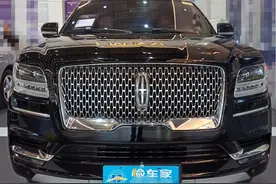 气场碾压路虎揽胜，耗费百万预算买这辆林肯领航员值吗？图片