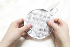 家里有小宝宝的家庭，这个奶粉盖子丢了太可惜视频封面